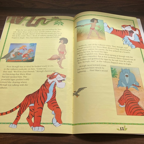 THE JUNGLE BOOK Jumbo Illustrated Disney Vintage Classic Fairy Tale Story Mowgli - Picture 2 of 4